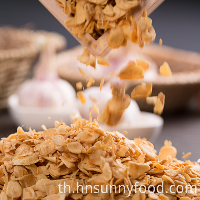 สะเก็ดกระเทียมกรอบ Crispy garlic flakes